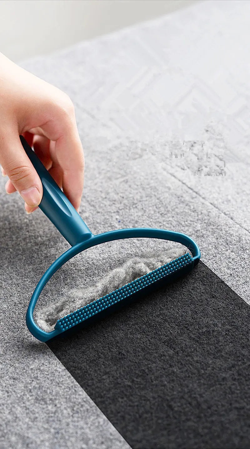 Portable Fabric Shaver & Lint Remover – Manual Fuzz & Pill Remover